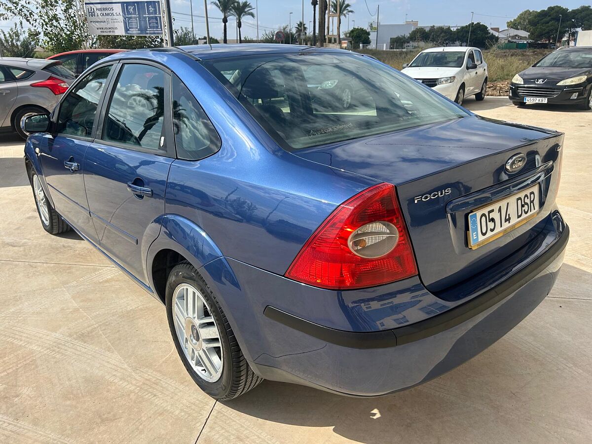FORD FOCUS GHIA 1.8 TDCI MANUAL SPANISH LHD IN SPAIN 98000 MILES SUPERB 2005